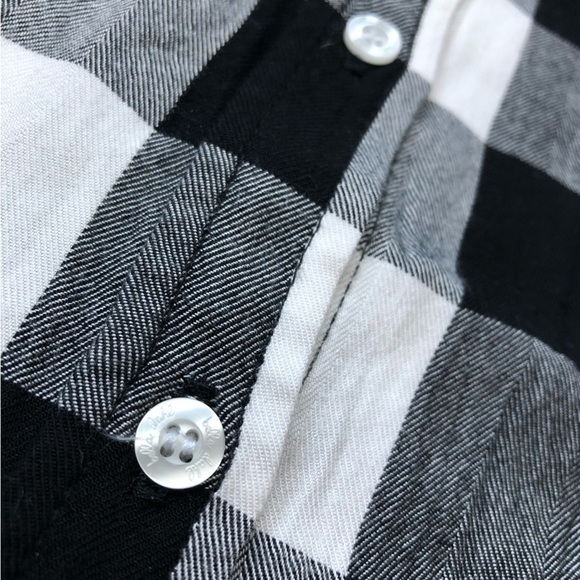 Bella Dahl Plaid Button Down Shirt in Black & White Size L - Picture 6 of 10